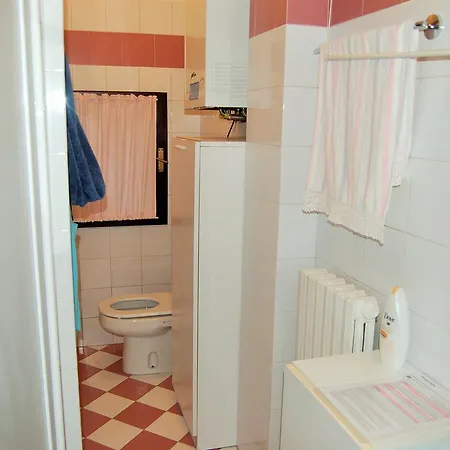 Homebo La Finestrella Apartment *